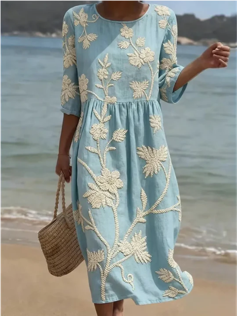 Kelsey - Eleganter Floral-Roben